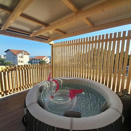 شقة Tiny House Lily With Jacuzzi سفيتي فيليب ياكوف المظهر الخارجي الصورة